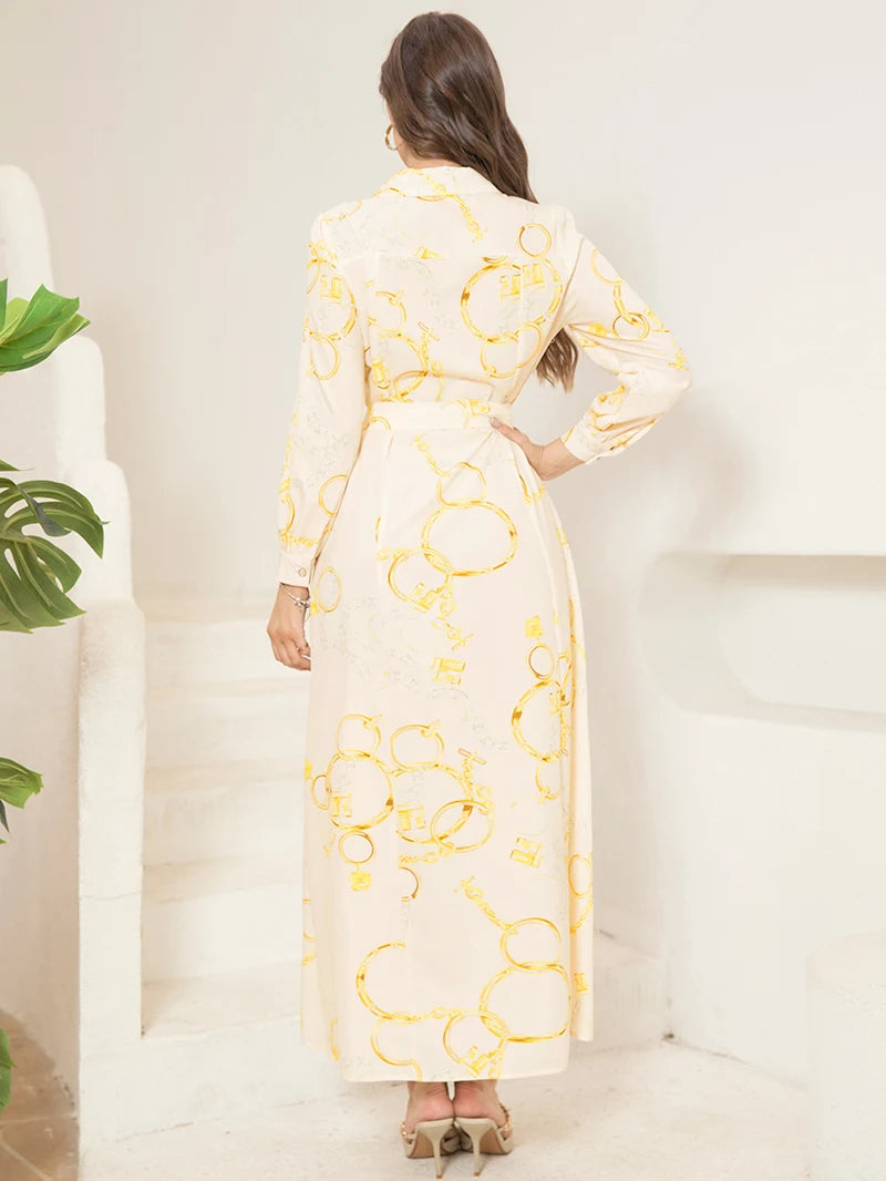 Robe chemise élégante à manches longues avec imprimé chaîne, ceinture et poche - Col sophistiqué, détails boutonnés