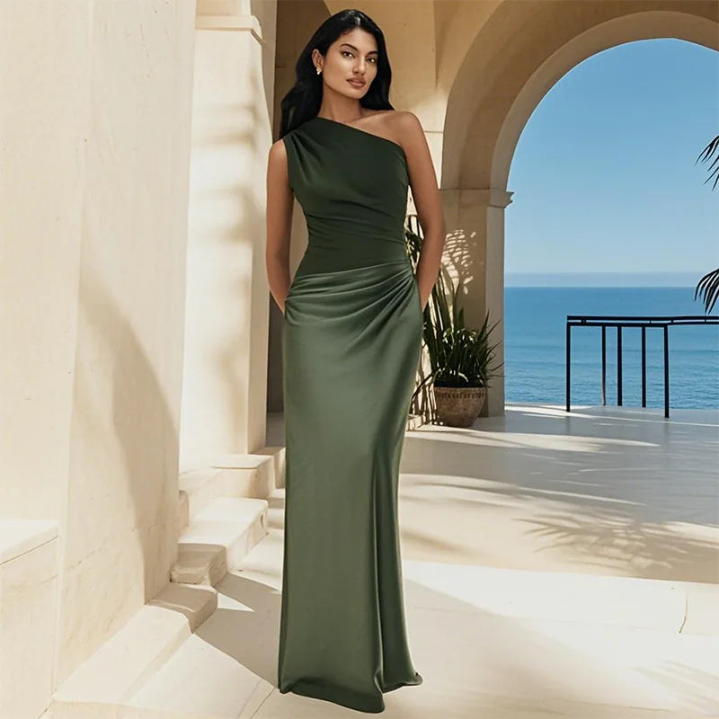 Robe longue asymétrique en satin patchwork, sans manches, taille haute, coupe cintrée, élégante, idéale pour les soirées en club ou les mariages.