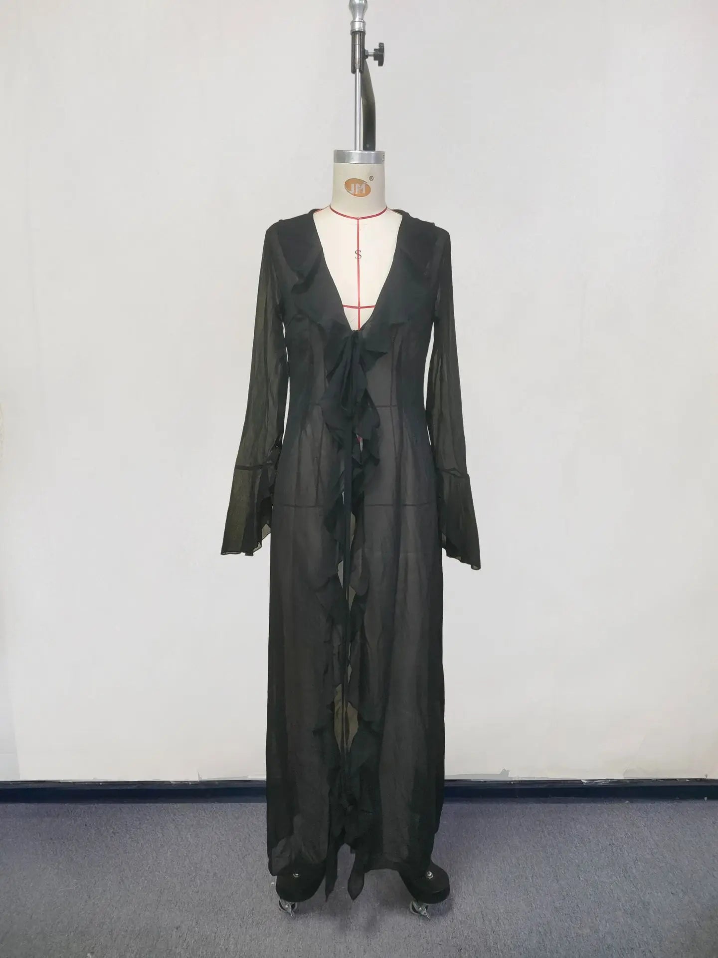 Nouvelle tunique de plage en mousseline de soie, robe de protection solaire, vêtements de plage pour femmes, col en V sexy, volants, manches longues, noir et blanc